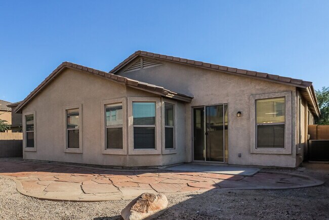 Building Photo - 3014 W Donner Dr