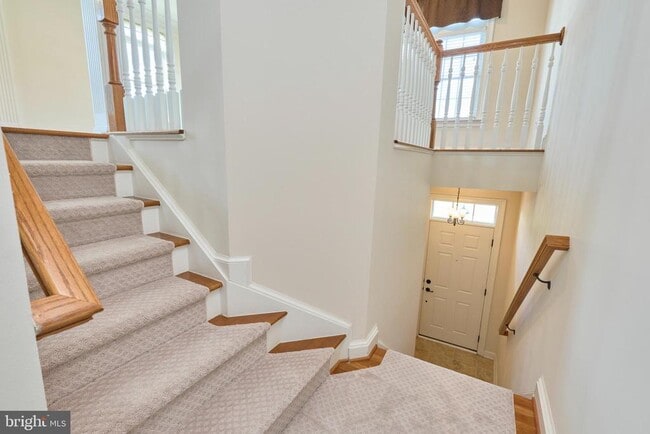 Building Photo - 21276 Hyrst Grove Terrace