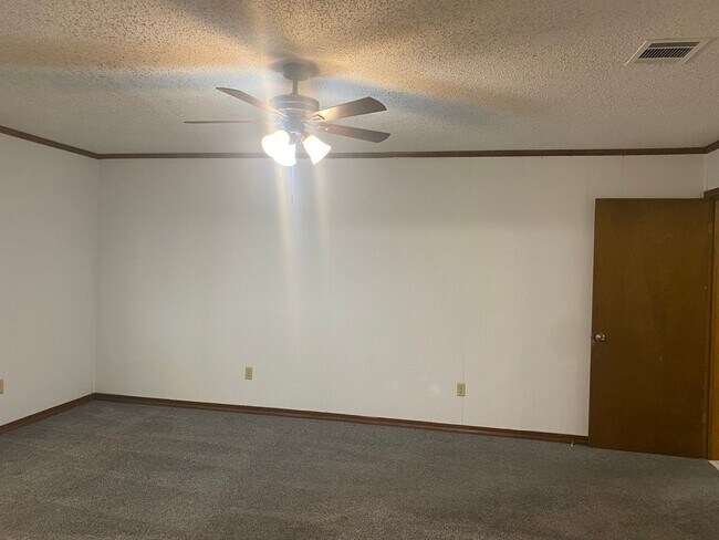 Building Photo - Brownlee Estates