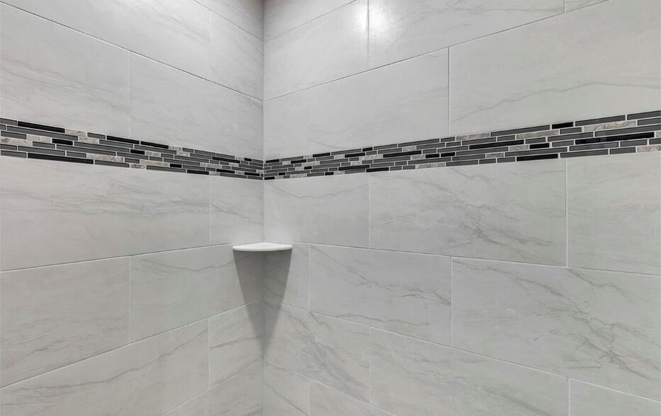 Building Photo - 15145 SW 65th Avenue Rd