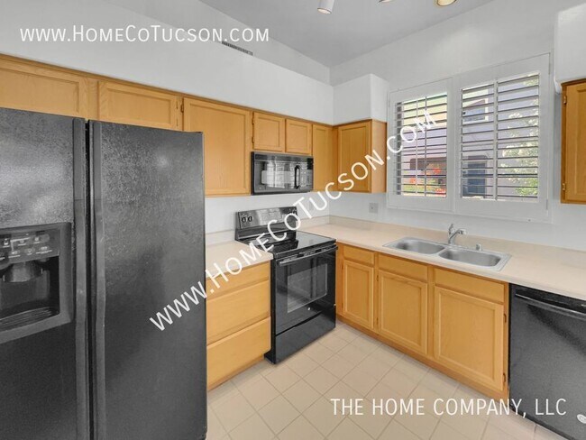 Building Photo - 11411 N Palmetto Dunes Ave