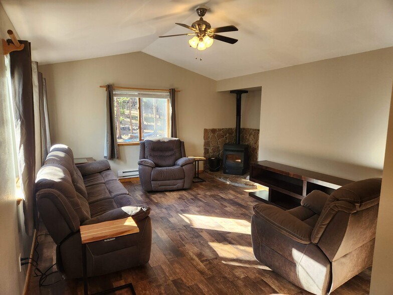 Building Photo - 4603 Co Rd 1