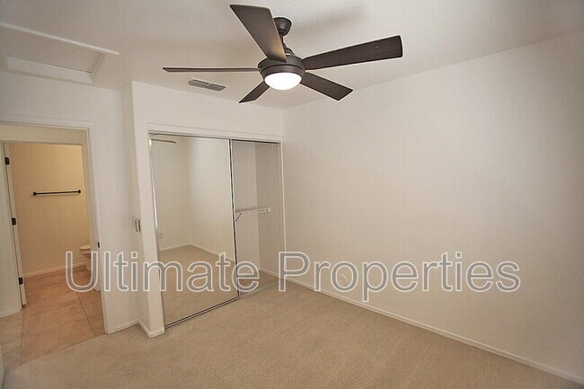 Building Photo - 15313 N 104th Way