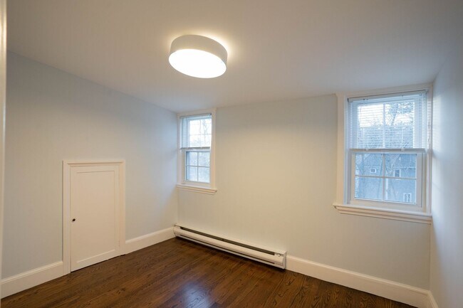 Building Photo - 36 Puddingstone Ln