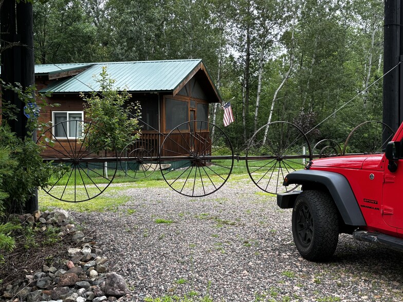 Primary Photo - 2819 Erin Ln