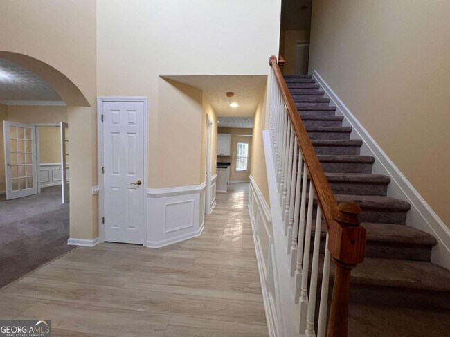 Building Photo - 4127 Medlock Wood Dr SW