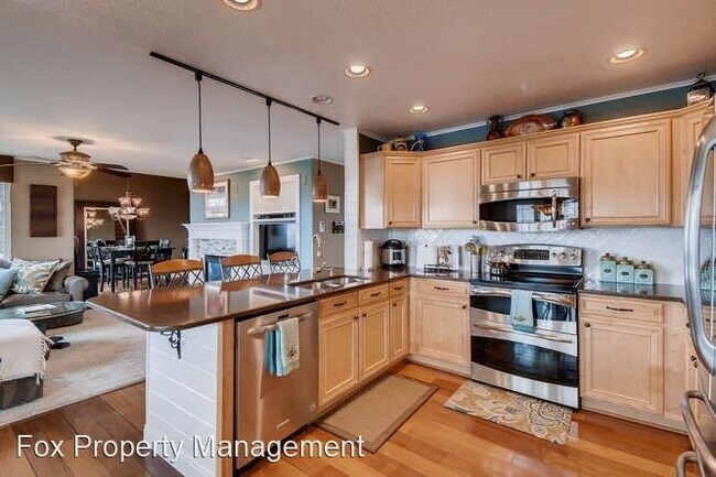 Building Photo - 5 br, 4 bath House - 3123 Castle Peak Avenue