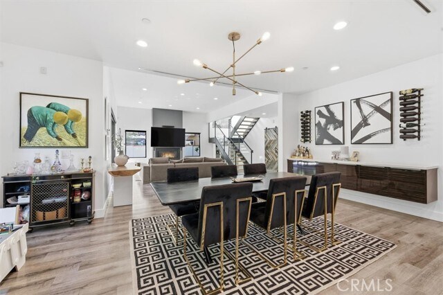 Building Photo - 5487 Blanco Way