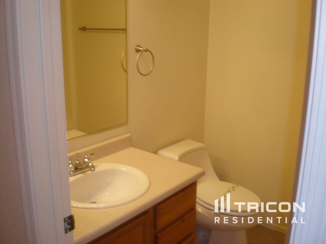 Building Photo - 10534 W Carlota Ln