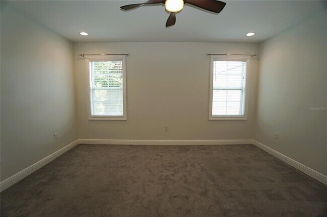 Building Photo - 4250 W Carmen St