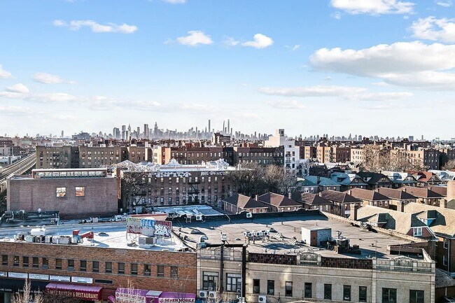 Building Photo - 91-09 Roosevelt Avenue