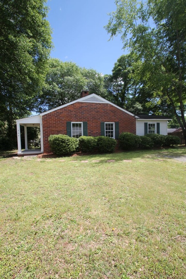Building Photo - Exclusively offered by MUSE REALTY, LLC