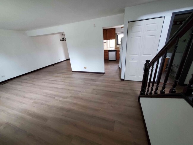 Building Photo - 4551 Bicek Ct