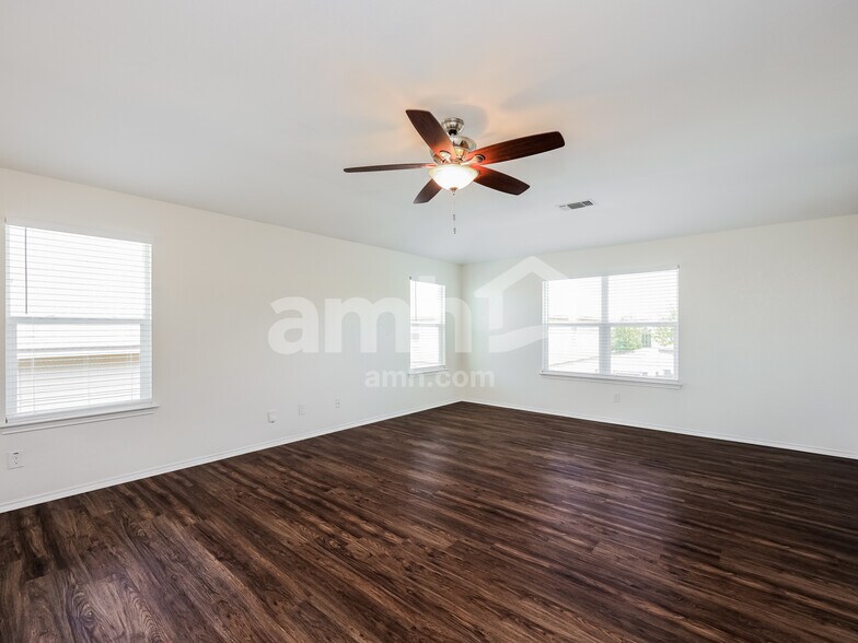 Building Photo - 11703 Clamoun Cir