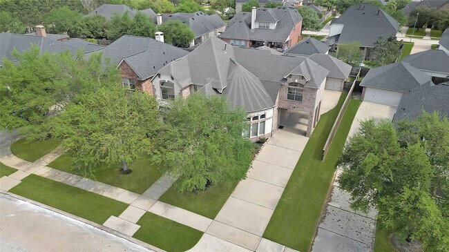 Building Photo - 28214 Churchill Ct