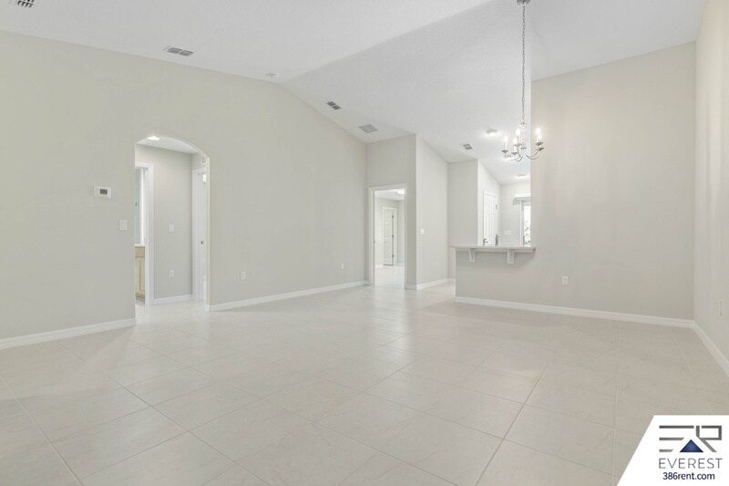 Building Photo - 104 Slumber Meadow Trail