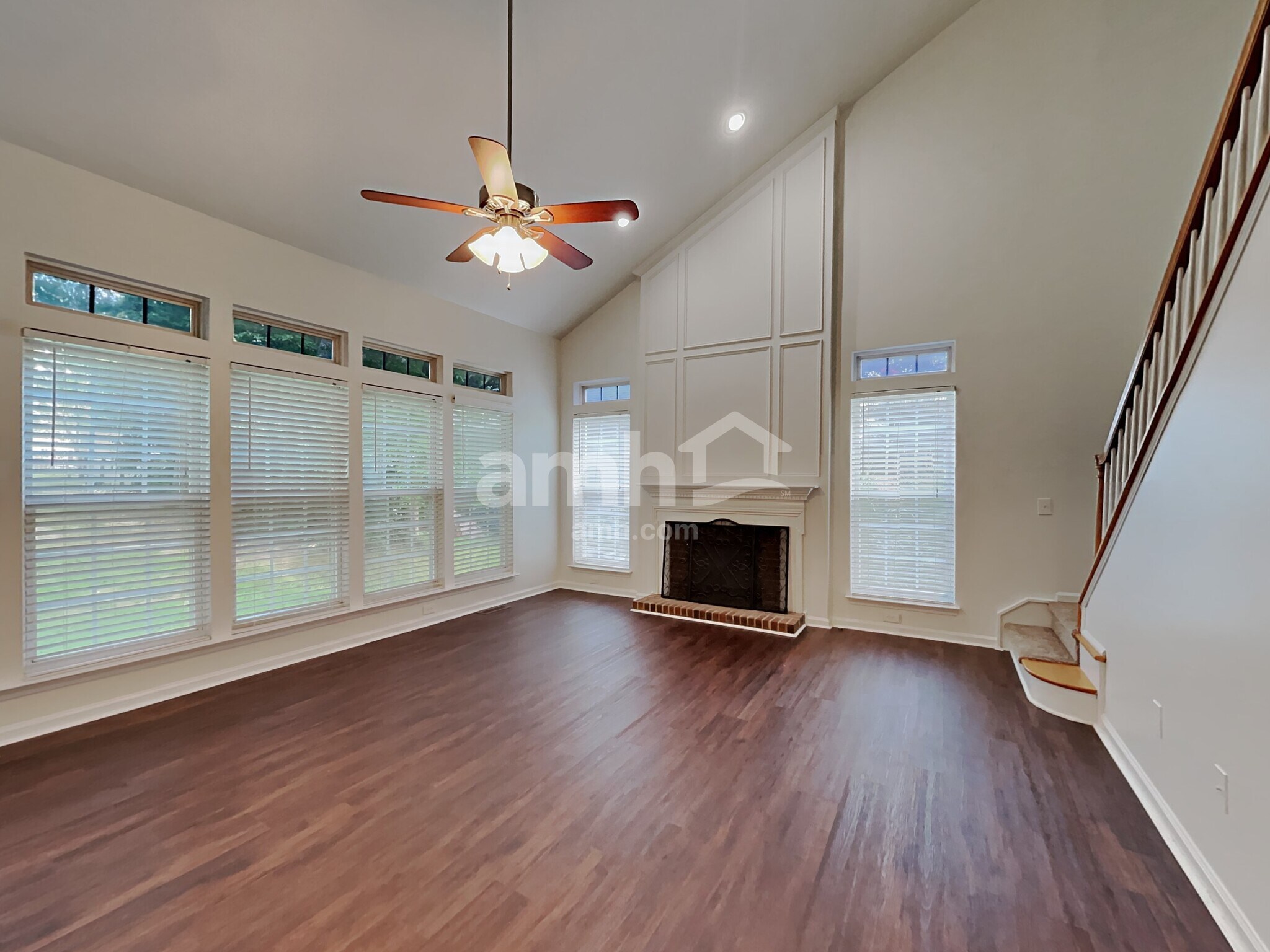 Building Photo - 219 Chandeleur Dr