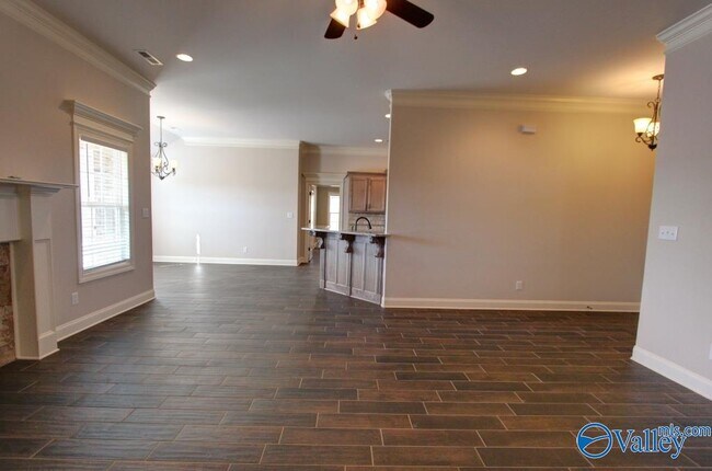 Building Photo - 13728 Callaway Dr