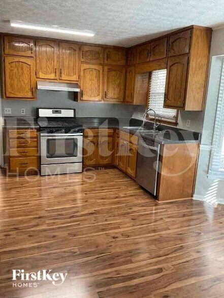 Building Photo - 1484 Sugar Maple Ct