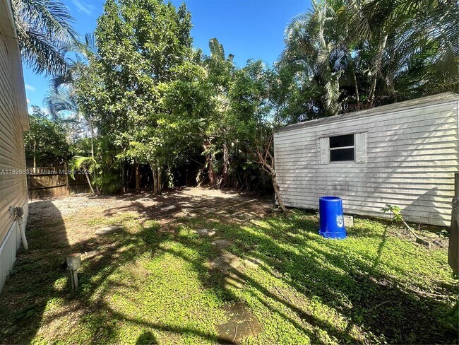 Building Photo - 22844 Tradewind Rd
