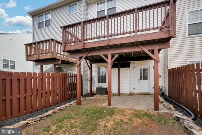 Building Photo - 7008 Wytheville Cir