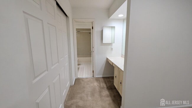 Building Photo - 2103 Timber Oaks Rd