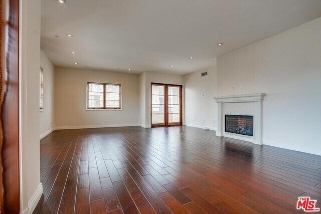 Building Photo - 10707 Missouri Ave