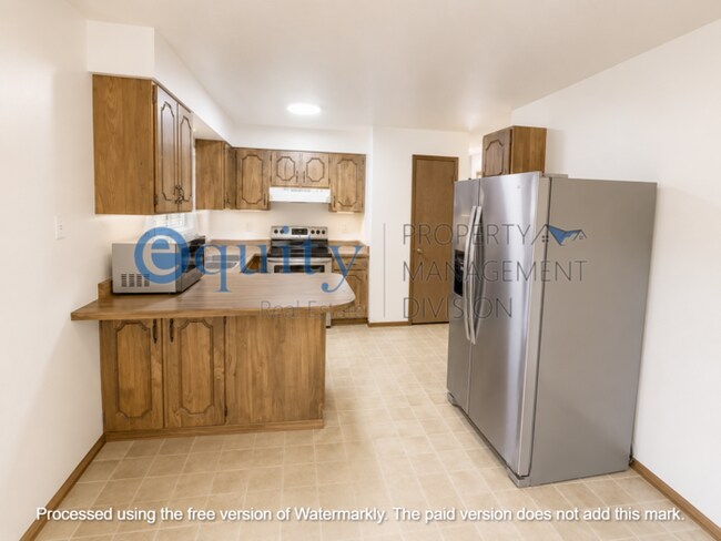 Building Photo - 5534 S Tropicana Dr