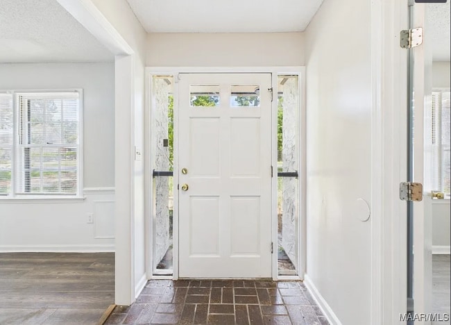 Building Photo - 3218 Riderwood Dr