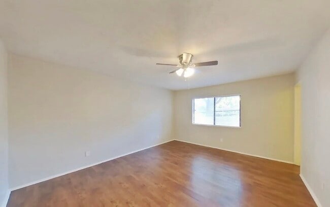 Building Photo - Bright, Spacious, and Ready to Call Home — 3 Bedrooms