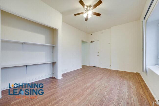 Building Photo - 1516 S Wilton Pl