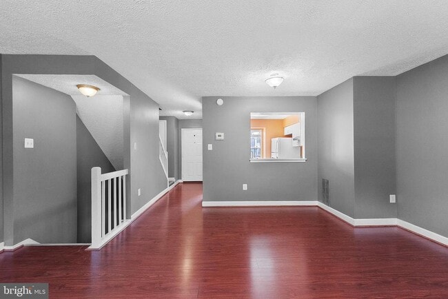 Building Photo - 18931 Birdseye Dr