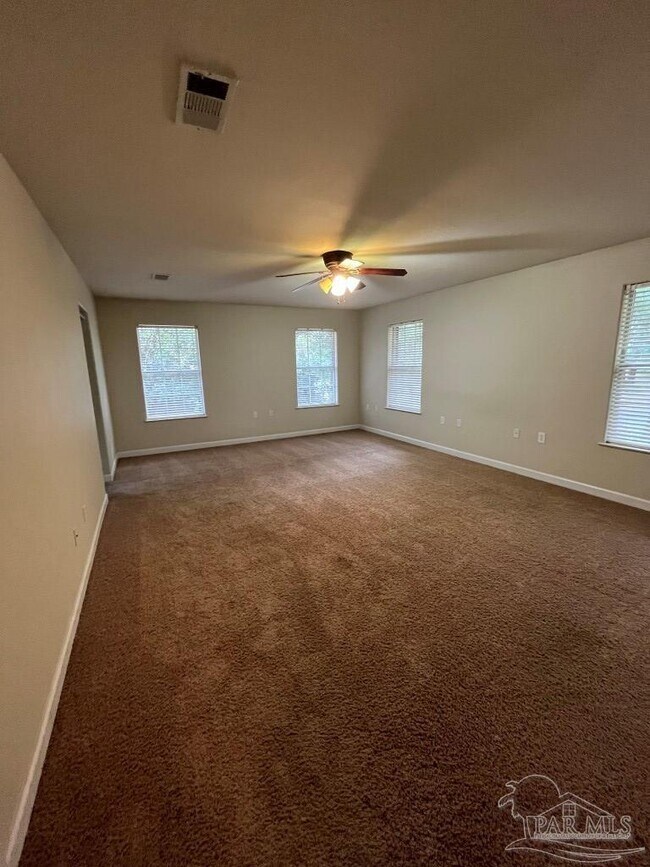 Building Photo - 754 Crooked Oak Dr