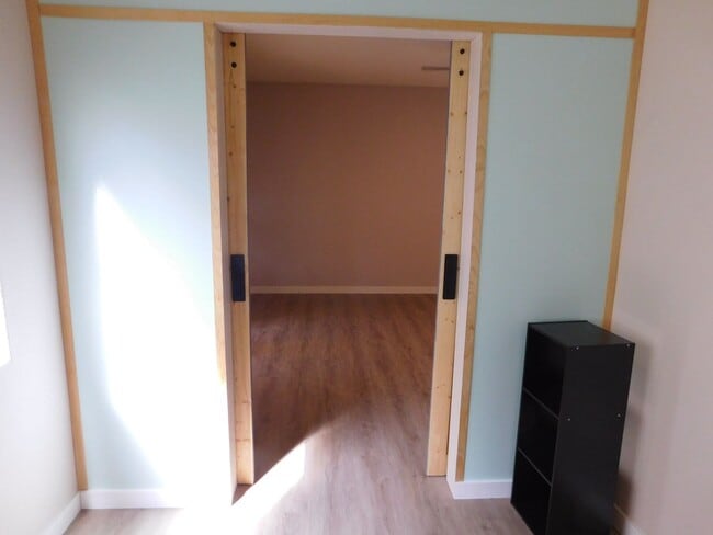 Building Photo - Gorgeous 3 bedroom condo with a 2 car garage! Tons of upgrades*Southwest*Gated community*