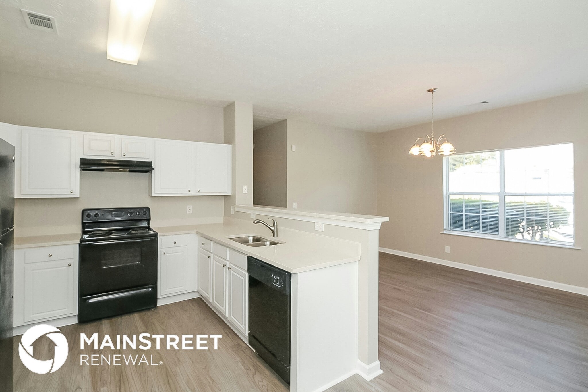 Building Photo - 4062 Robin Cir