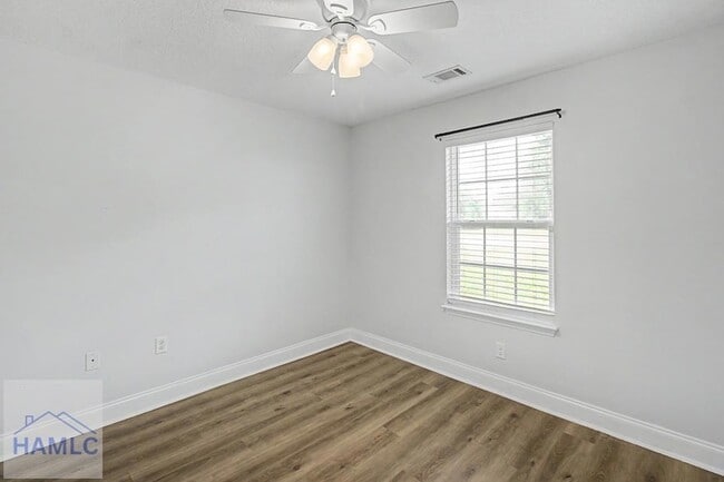 Building Photo - 115 Cutter Gap SE