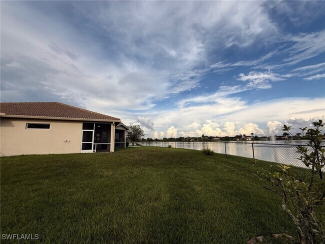 Building Photo - 1098 Port Orange Way