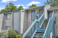 Building Photo - 910 Brett Dr