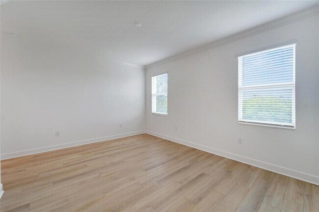 Building Photo - 943 Signet Dr