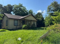 Building Photo - 1513 Dexter Ave