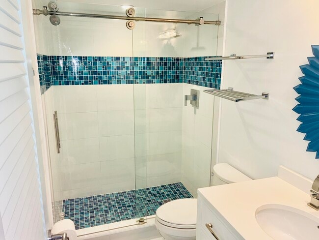 Building Photo - 420 Celestial Way