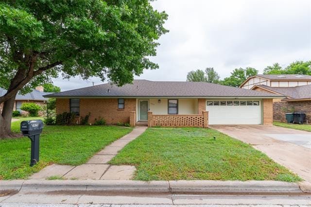 Building Photo - 3826 Crest Way