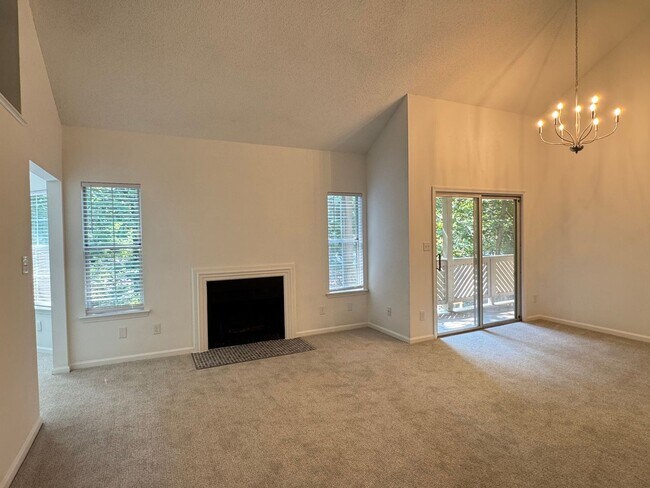 Building Photo - 6523 Clavell Ln