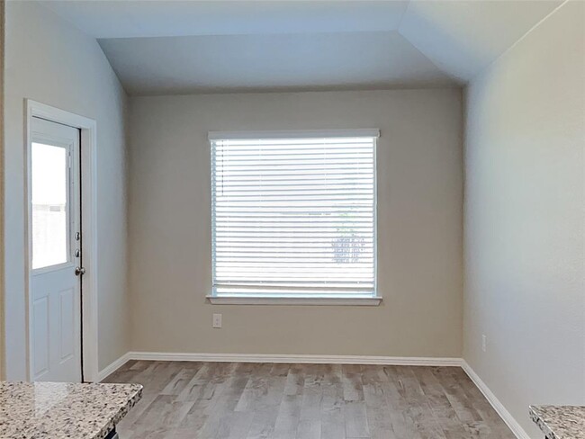 Building Photo - 2309 Blythwood Trail