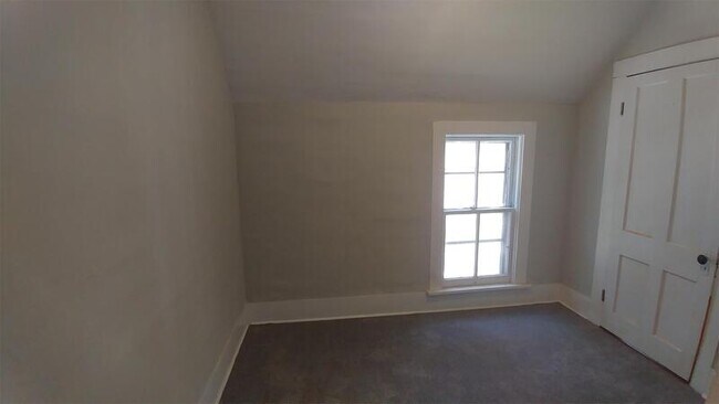 Building Photo - 163 W Delavan Ave