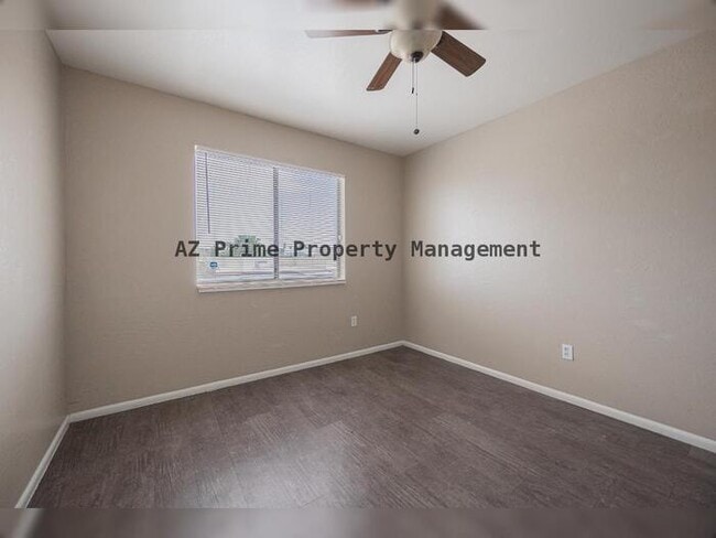Building Photo - 4513 N 26th Dr