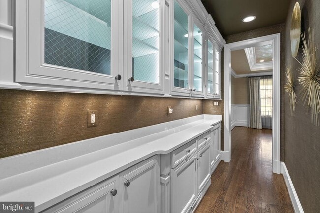 Building Photo - 11230 Kinsale Ct