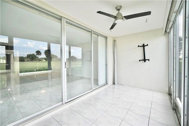 Building Photo - 2651 S Course Dr