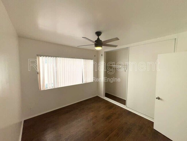 Building Photo - 11939 Albers St