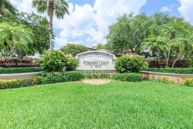 Building Photo - 16035 Emerald Cove Rd
